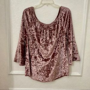 🌻 VINTAGE Velvet Bell Sleeves Top